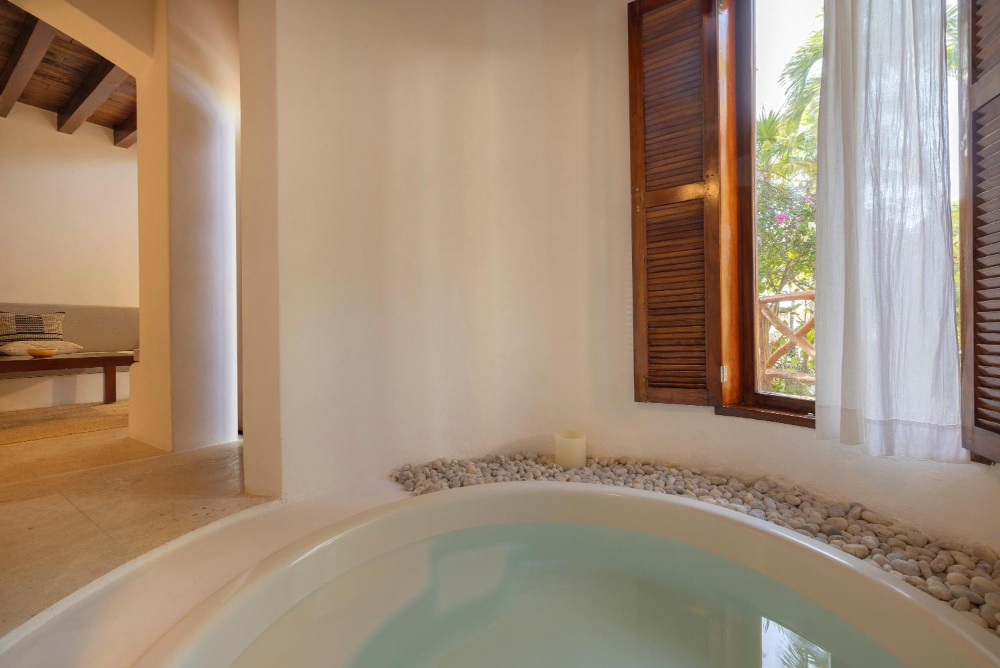 Master Suite,1771485889:JPEG